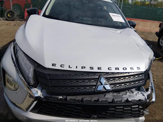 2024 Mitsubishi Eclipse Cross LE