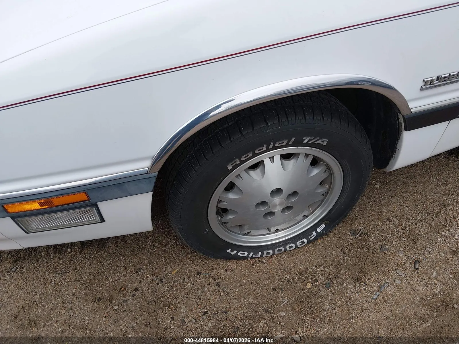 1988 Chrysler LeBaron PREMIUM