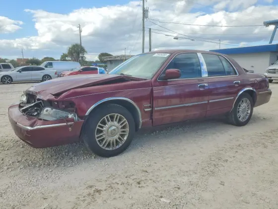 2011 Mercury Grand Marquis LS