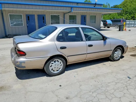 1997 Geo Prizm