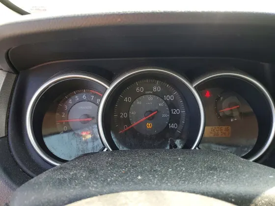2008 Nissan Versa 1.8 SL