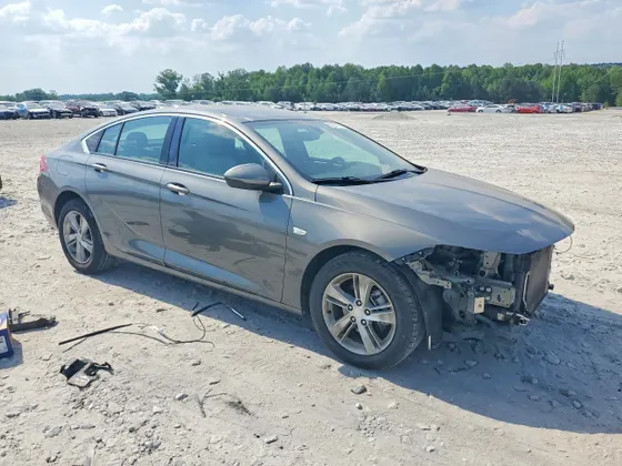 2018 Buick Regal Sportback Preferred