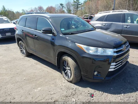 2017 Toyota Highlander XLE