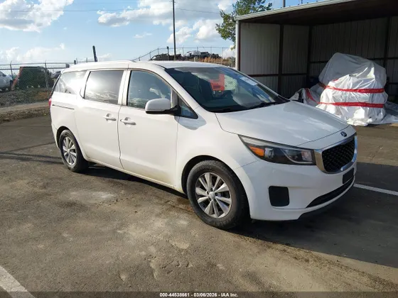 2016 Kia Sedona LX