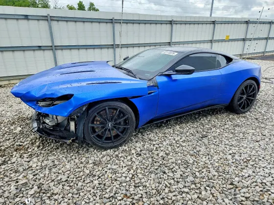 2020 Aston Martin DB11 AMR