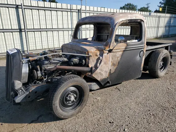 1947 Ford F-150 PICKUP