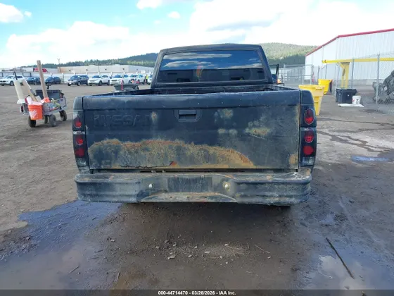1989 Nissan Hardbody SHORT BED