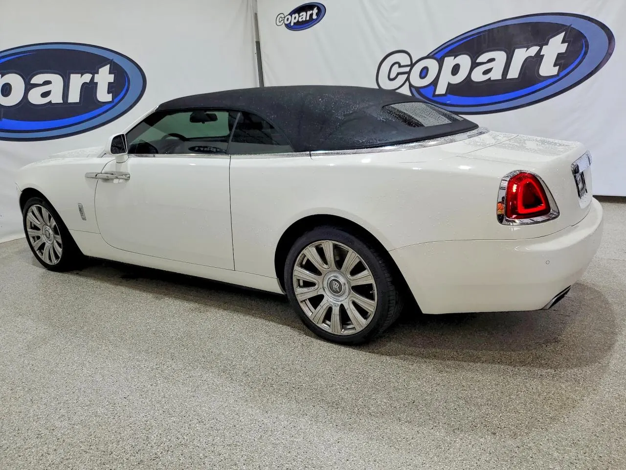 2017 Rolls-Royce Dawn