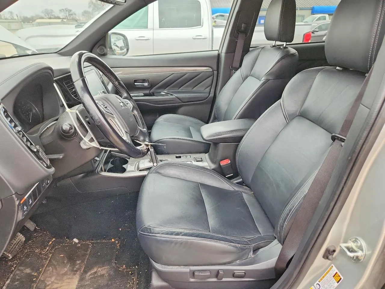 2022 Mitsubishi Outlander PHEV SEL