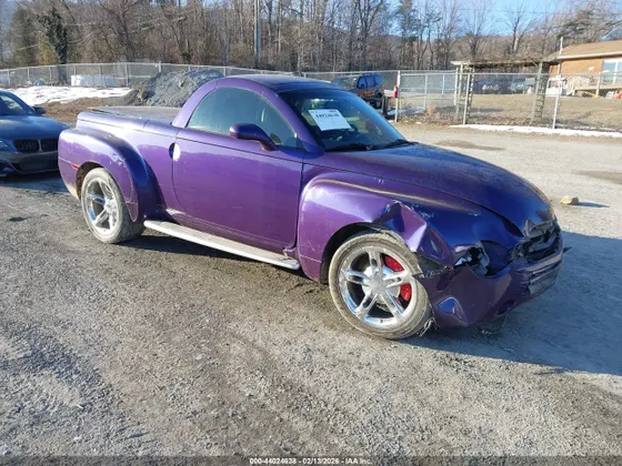 2004 Chevrolet SSR LS