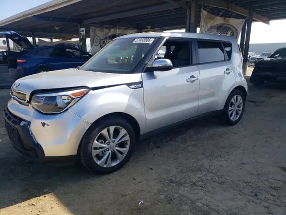 2014 Kia Soul +