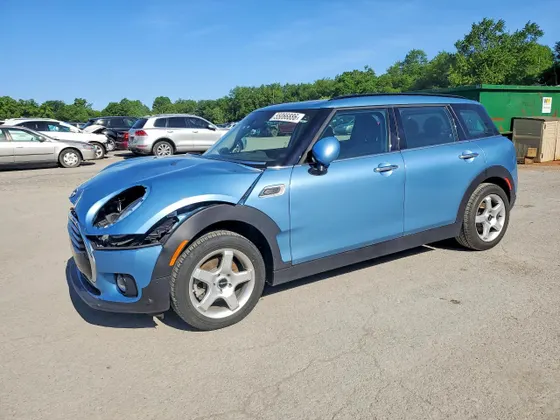 2017 MINI Clubman Cooper