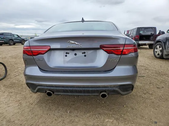 2020 Jaguar XE