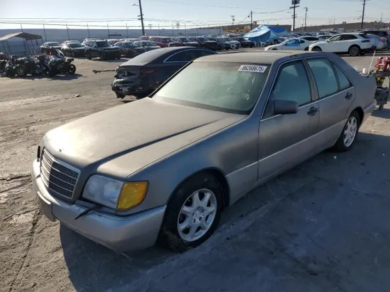 1993 Mercedes-Benz S Class 300