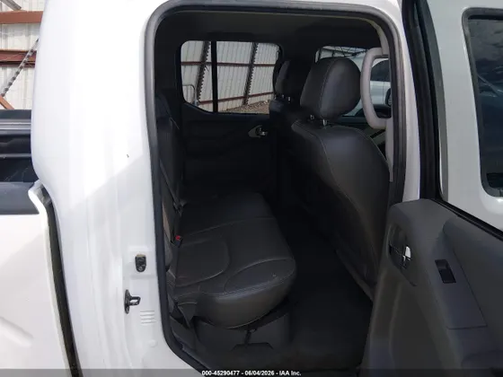 2006 Nissan Frontier LE