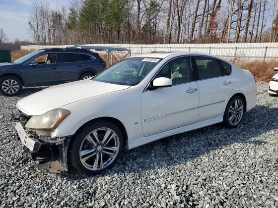 2009 INFINITI M35