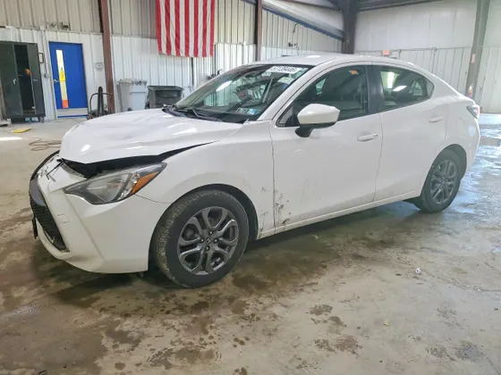 2019 Toyota Yaris Sedan L
