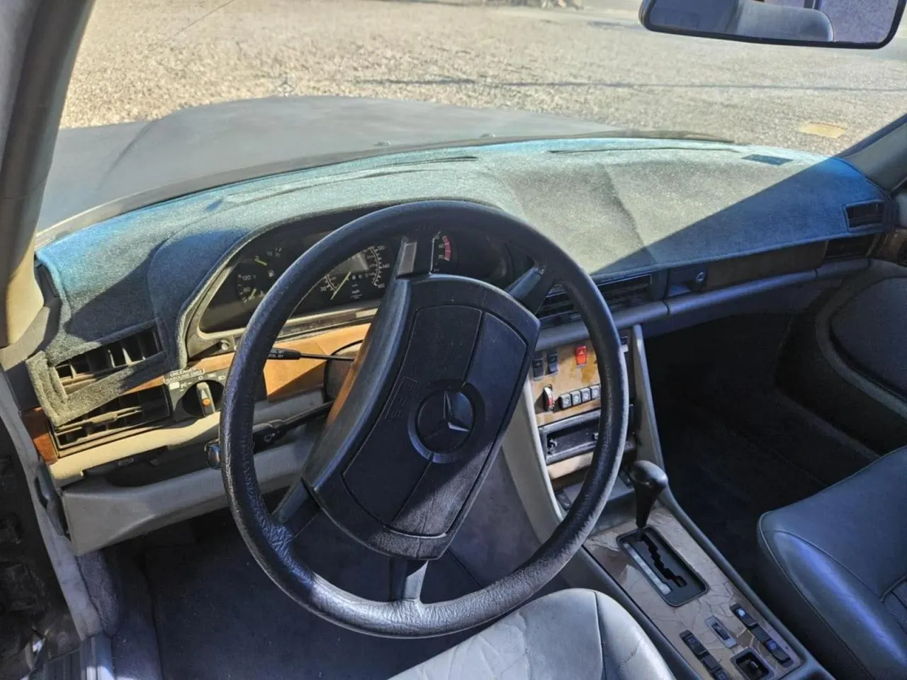 1985 Mercedes-Benz 500 Series 500SEL