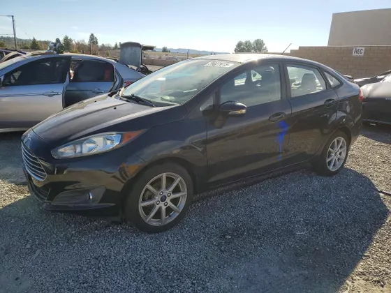 2014 Ford Fiesta SE
