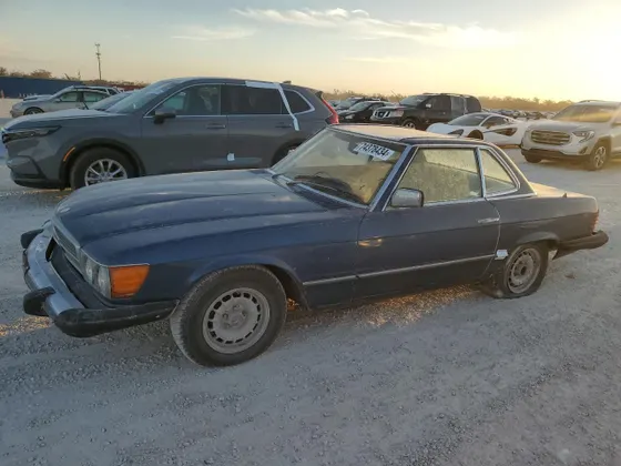 1979 Mercedes-Benz SL 450SL