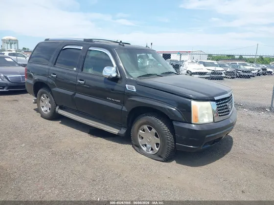 2003 Cadillac Escalade STANDARD
