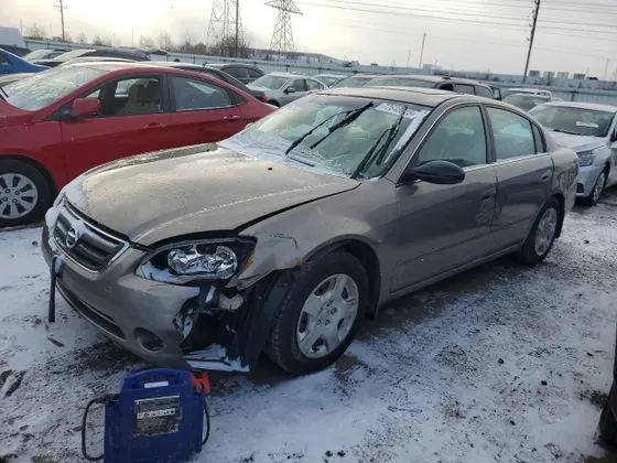 2004 Nissan Altima S