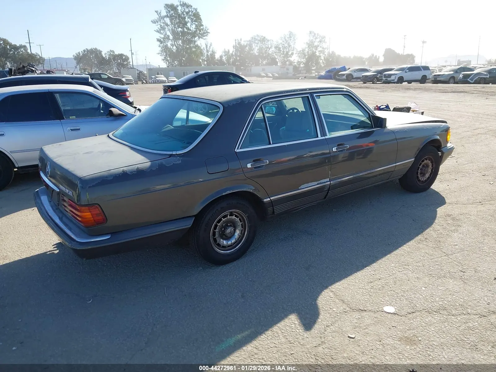 1984 Mercedes-Benz 300 Series 300SD