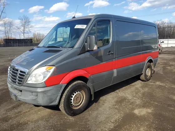 2013 Freightliner SPRINTER 2500