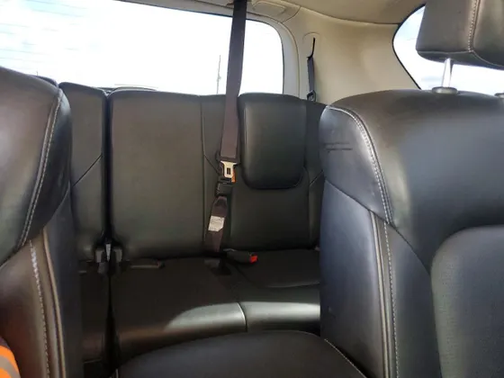 2017 INFINITI QX80