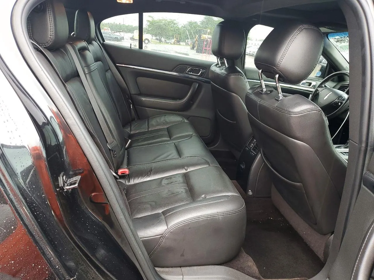 2015 Lincoln MKS