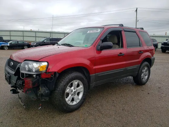 2005 Ford Escape XLT