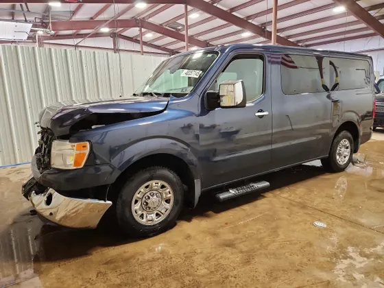 2019 Nissan NV Passenger NV3500 HD SL