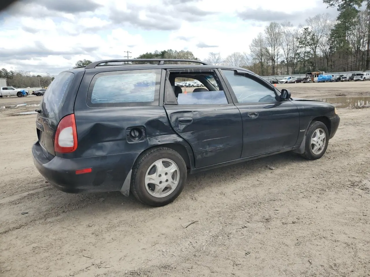 1999 Daewoo Nubira CDX