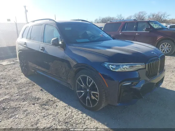 2022 BMW X7 xDrive40i