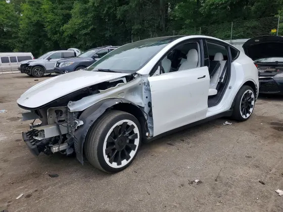 2022 Tesla Model Y Long Range