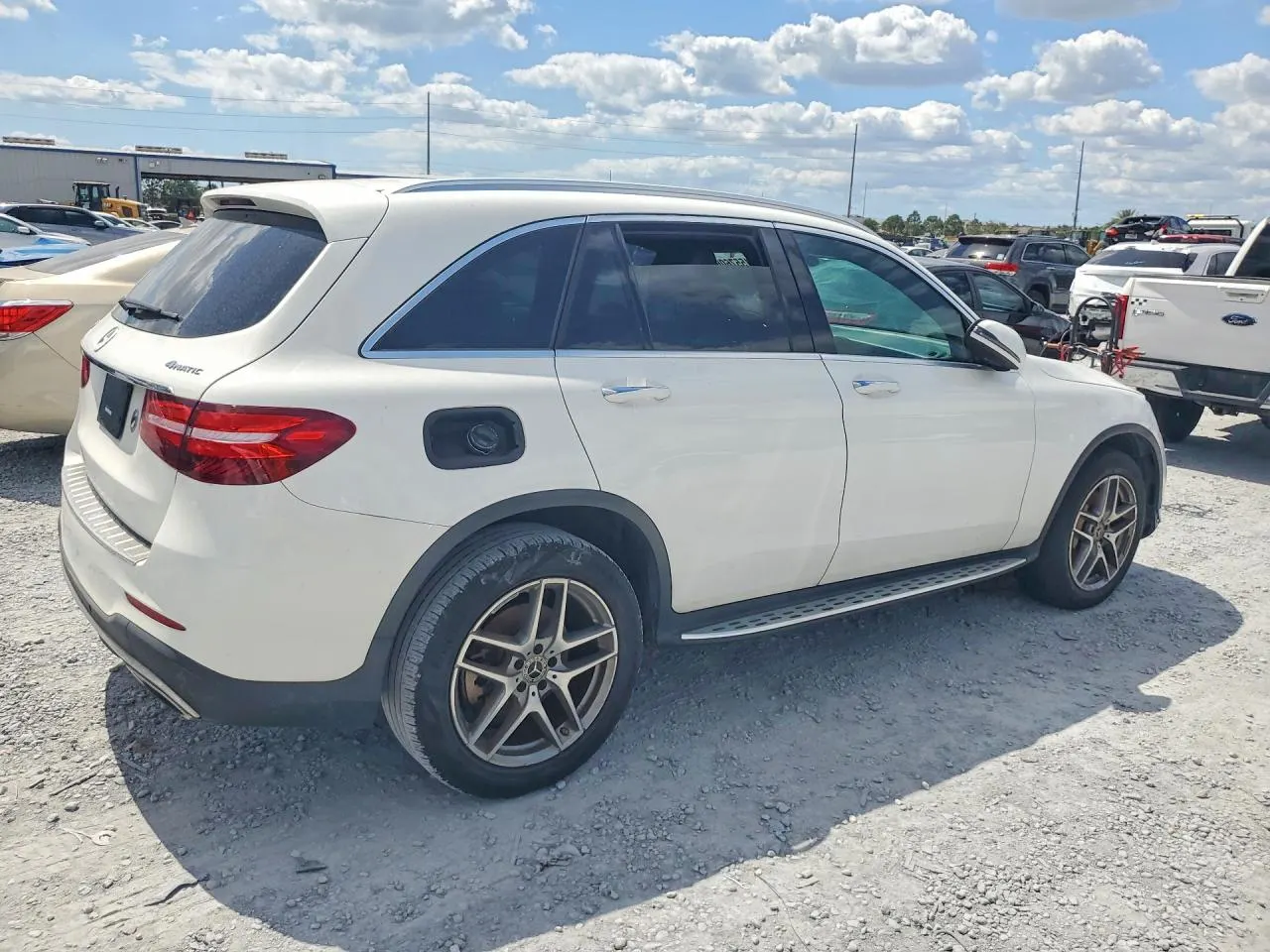 2019 Mercedes-Benz GLC GLC 300