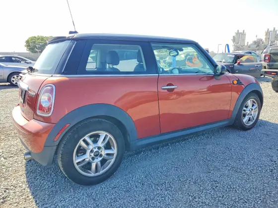 2013 MINI Cooper Hardtop COOPER