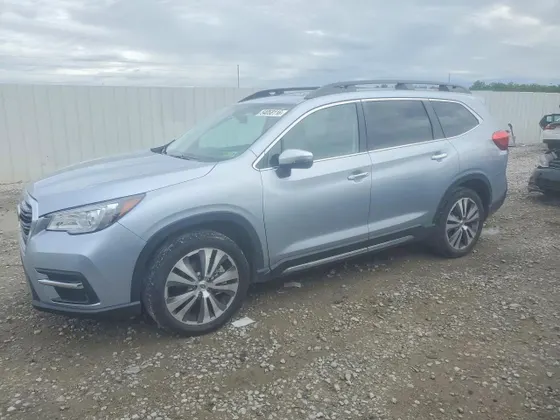 2022 Subaru Ascent Touring
