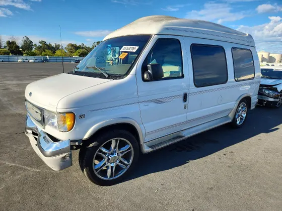 2002 Ford Econoline Cargo Van ECONOLINE