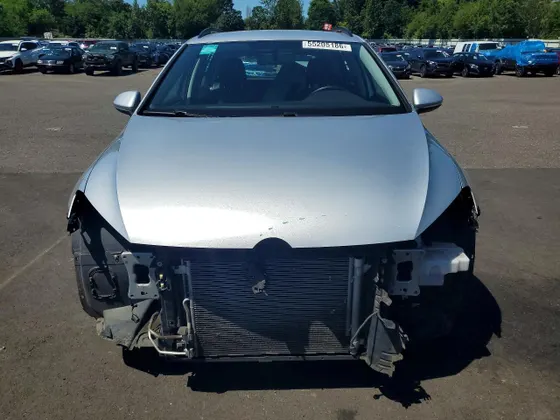 2016 Volkswagen Golf SportWagen TSI S