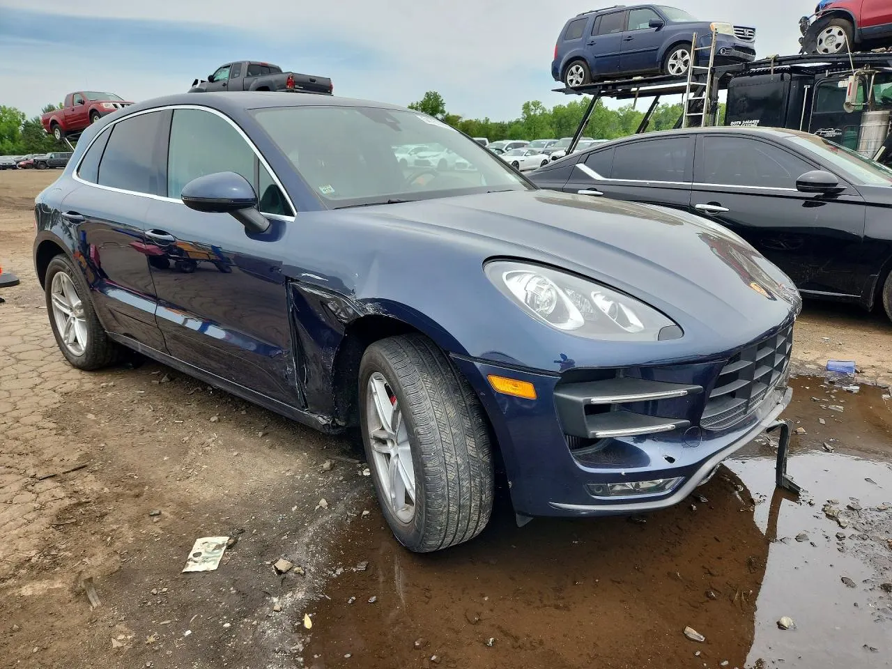 2015 Porsche Macan Turbo