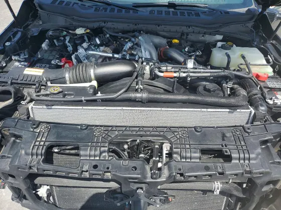 2026 Ford Super Duty F-350 DRW LARIAT