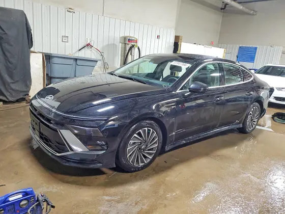 2025 Hyundai Sonata Hybrid Limited