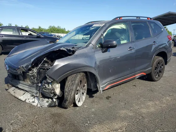 2022 Subaru Forester Sport