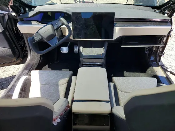 2026 Tesla Model S Plaid