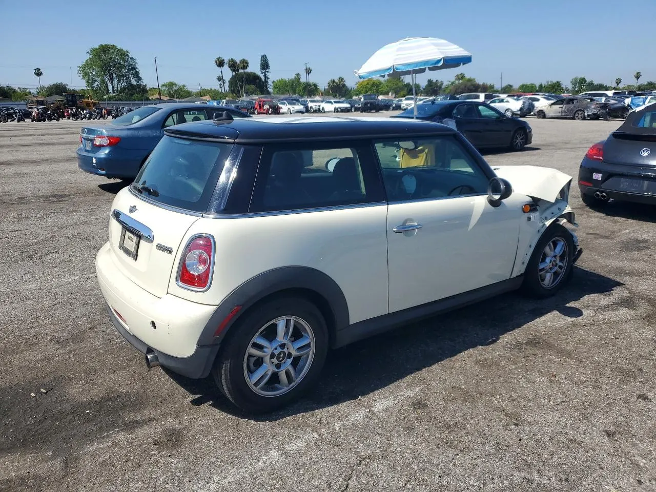 2013 MINI Cooper Hardtop COOPER