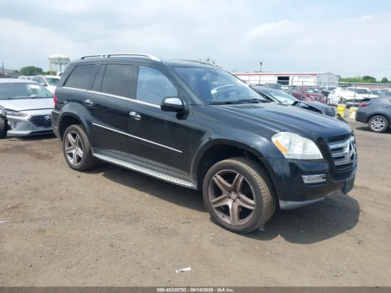 2010 Mercedes-Benz GL-Class GL 550