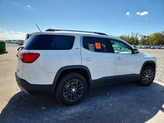 2018 GMC Acadia SLT