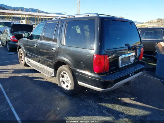 2002 Lincoln Navigator
