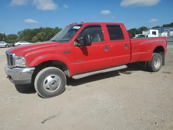 2001 Ford Super Duty F-350 DRW XL